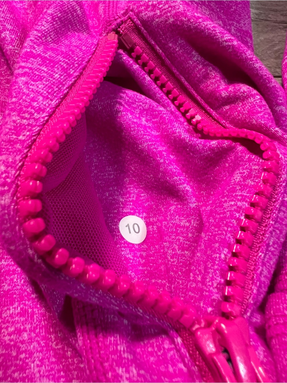 Lululemon Women's Hot Pink Jacket - Picture 4 of 8